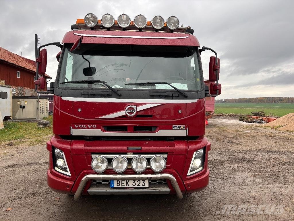 Volvo VOLVO FM 8*4 훅 리프트 트럭