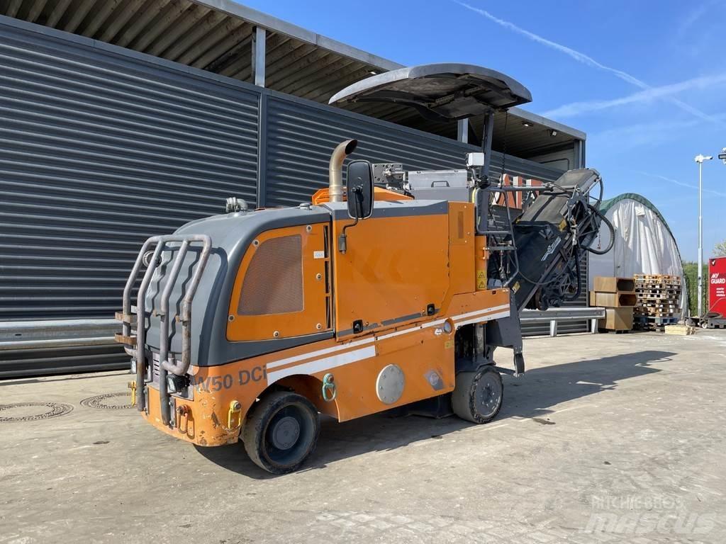 Wirtgen W 50 DCI 아스팔트 콜드 밀링 기계