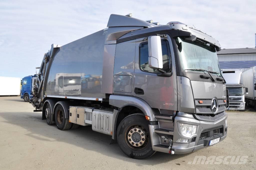 Mercedes-Benz 2535 폐기물 수거 트럭