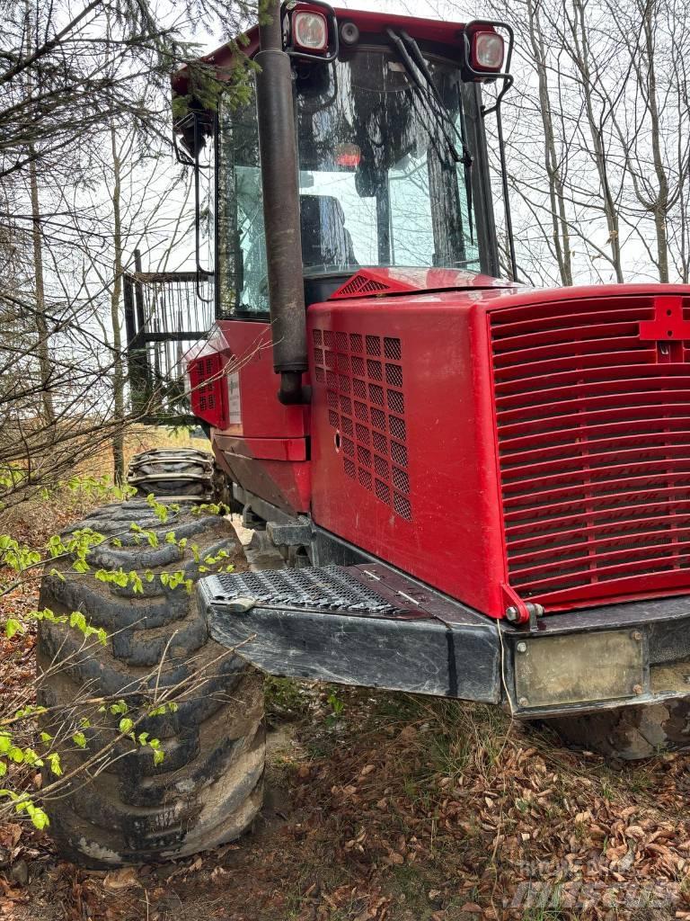 Komatsu 840.4 원목 포워더