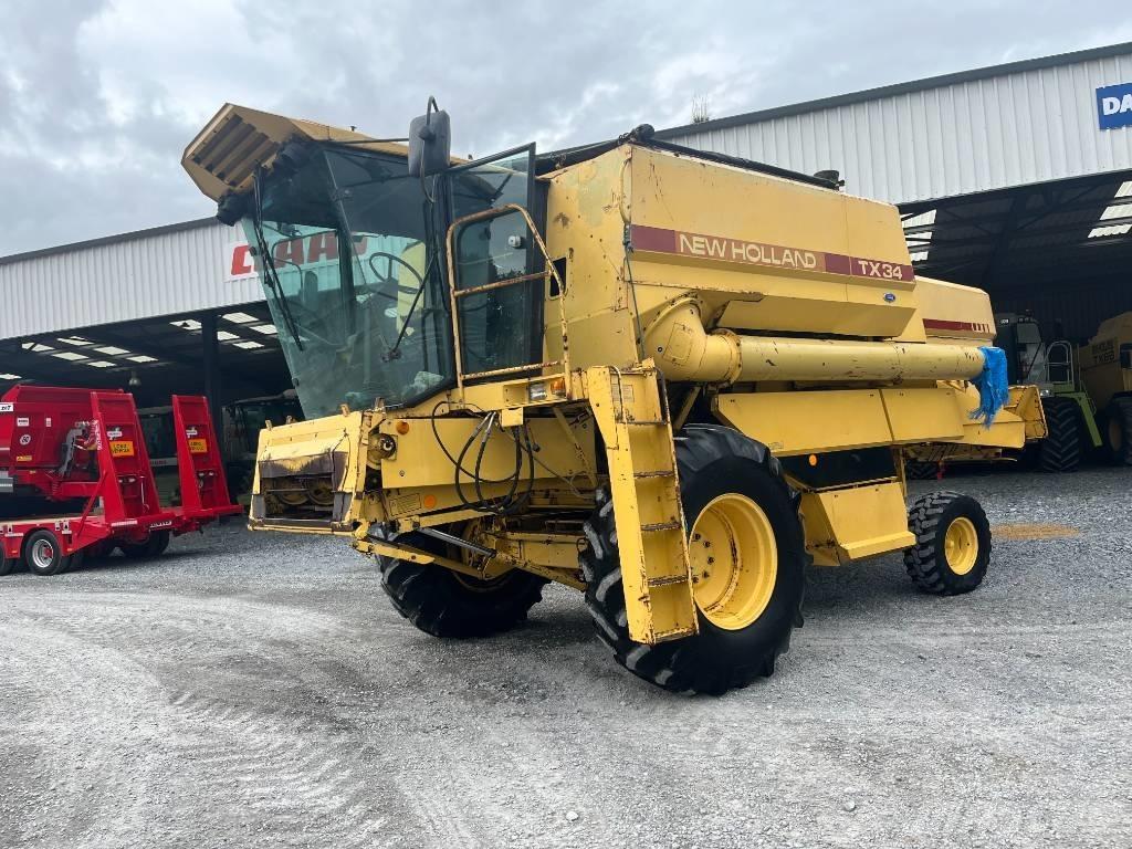 New Holland TX 34 콤바인 수확기