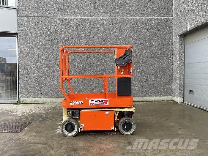 JLG 1230ES 가위형 리프트
