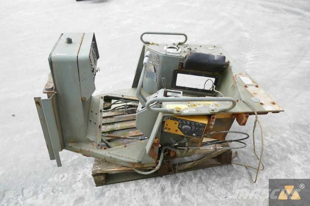 CAT 6T-3309 캐빈 및 인테리어