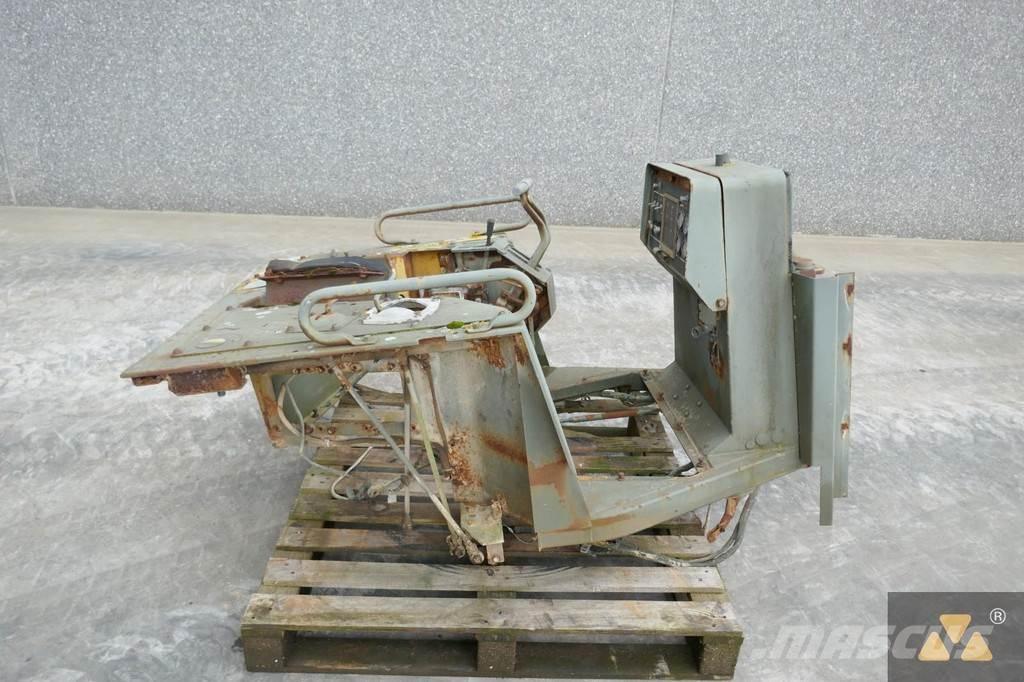 CAT 6T-3309 캐빈 및 인테리어