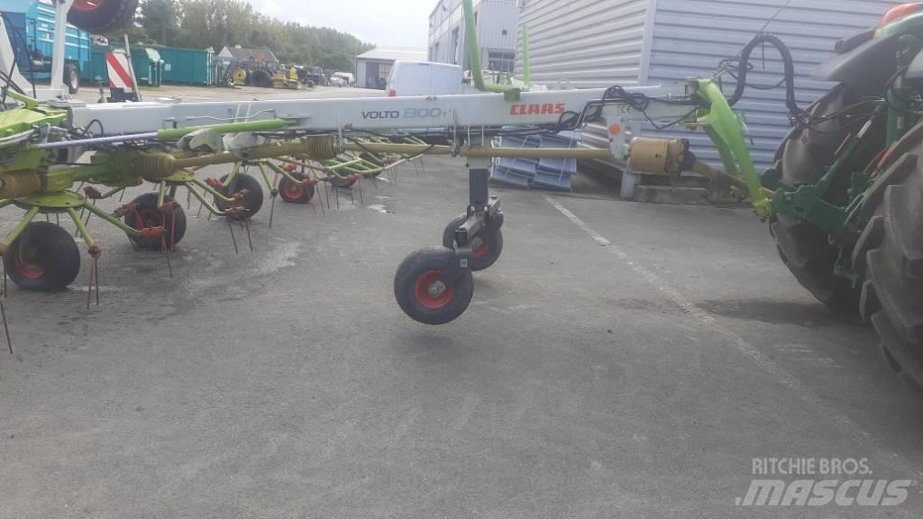 CLAAS VOLTO 1300 T 갈퀴 및 테더