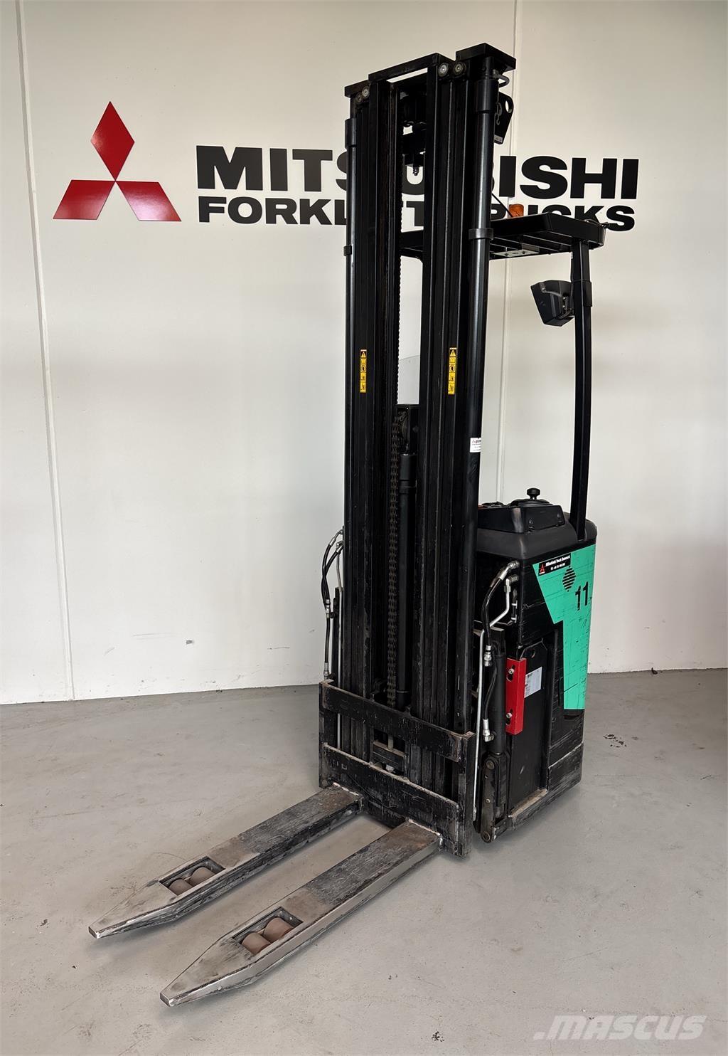 Mitsubishi SBR16N 보행식 리치 지게차