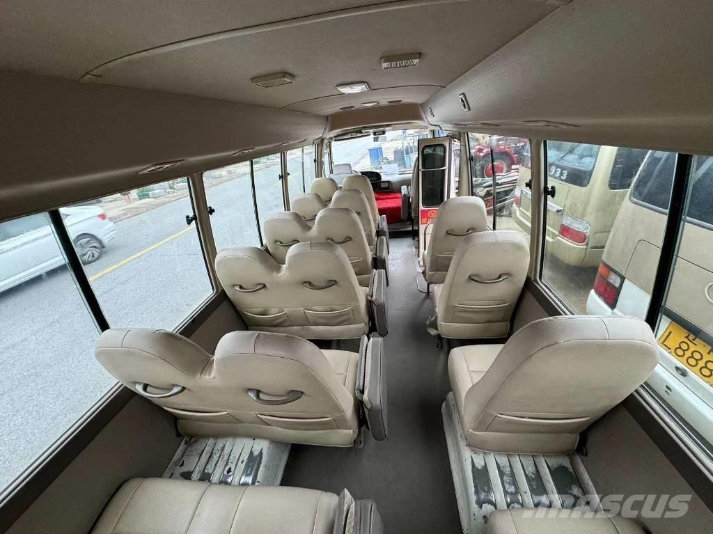 Toyota Coaster Bus 미니 버스