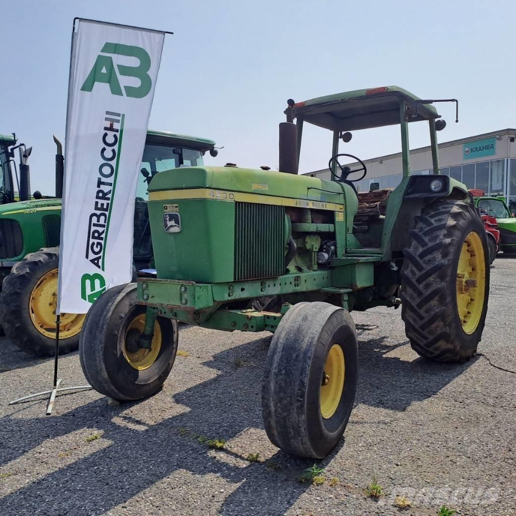 John Deere 4230 트랙터