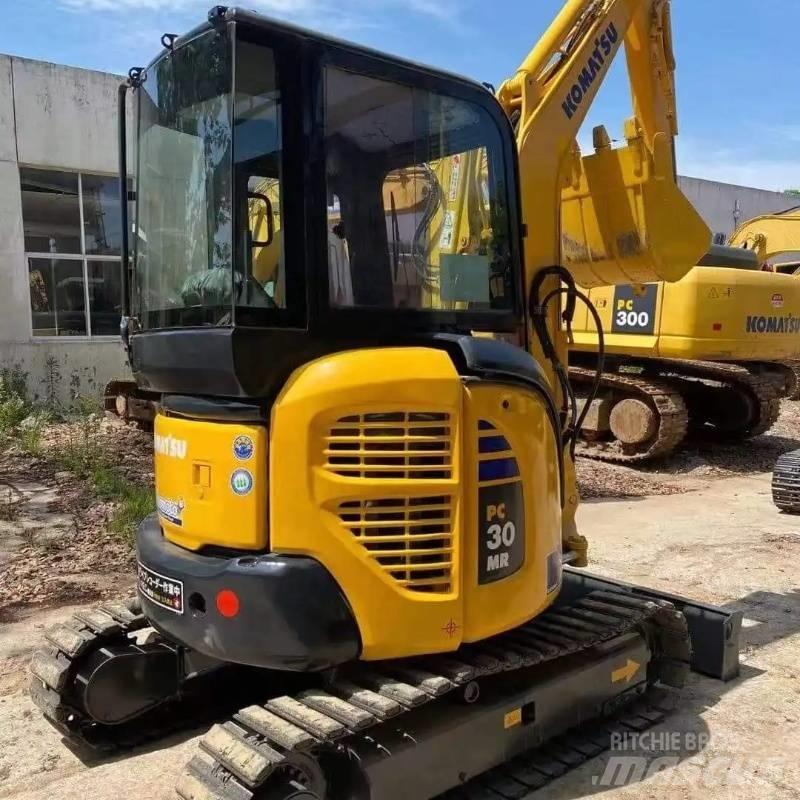 Komatsu PC 30 소형 굴삭기 7톤 미만