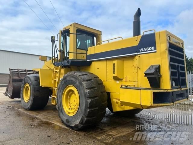 Komatsu WA 600-1  휠로우더