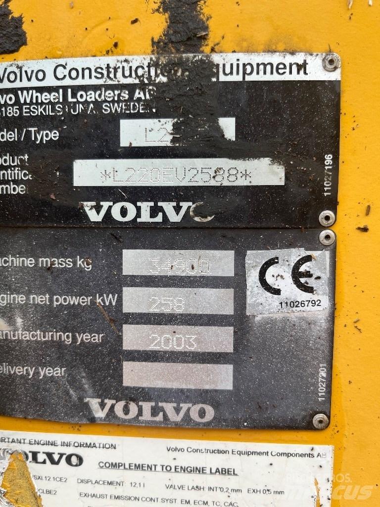 Volvo L 220 E  휠로우더