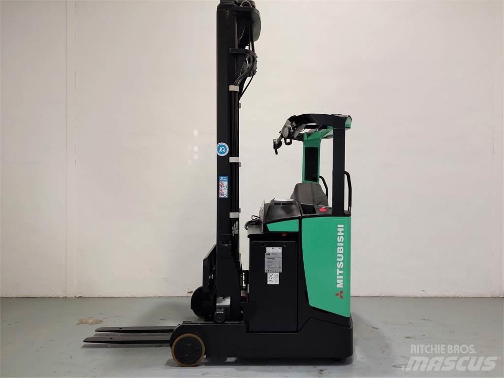 Mitsubishi RB14NH 리치 트럭