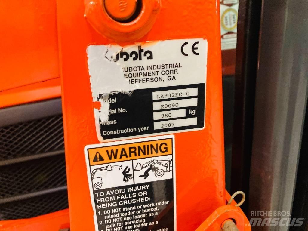 Kubota B2530 소형 트랙터