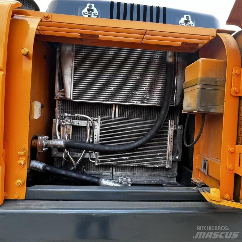 Hyundai R220-9S 대형 굴삭기 29톤 이상