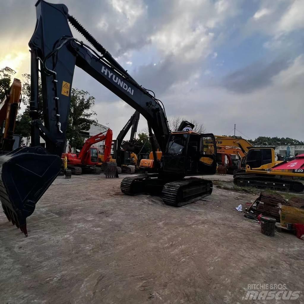 Hyundai R220-9S 대형 굴삭기 29톤 이상