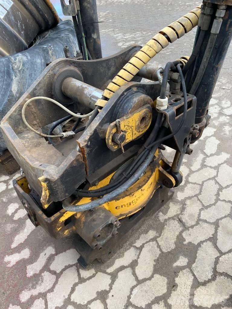 Engcon EC20 SS9 버켓