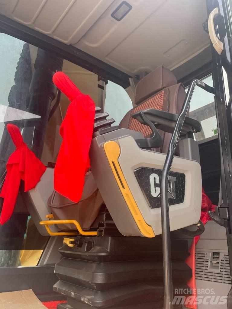 CAT CAT323GC 대형 굴삭기 29톤 이상