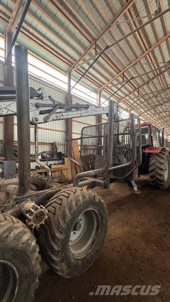 Belarus 1221.5 트랙터