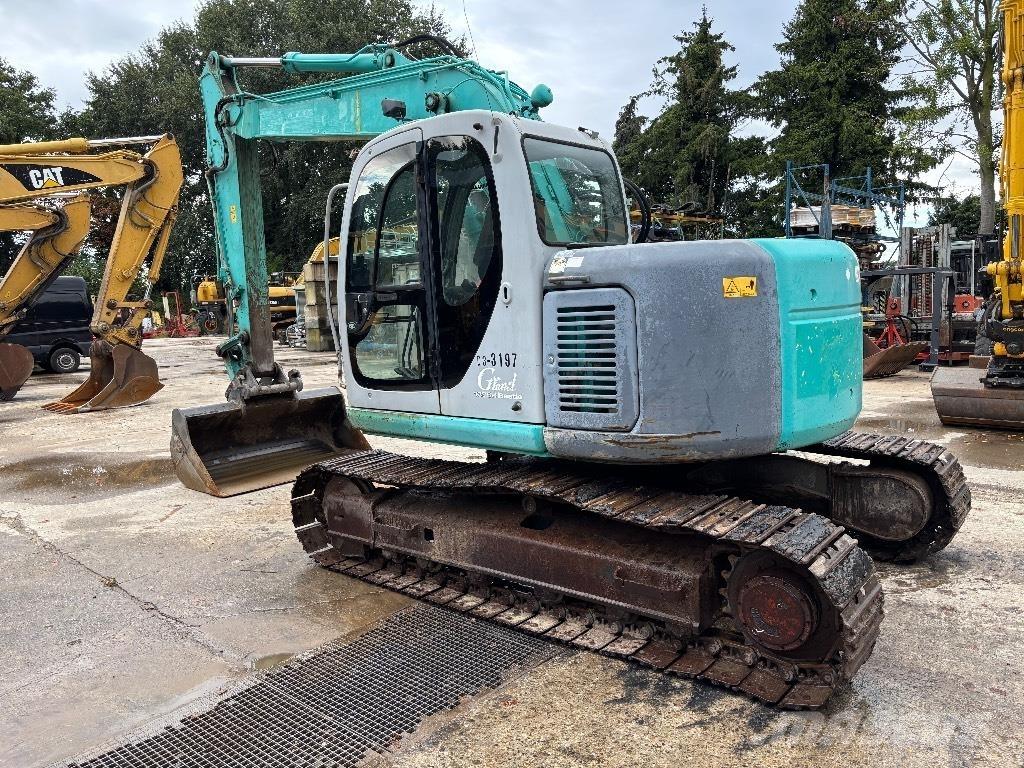 Kobelco SK 135 대형 굴삭기 29톤 이상