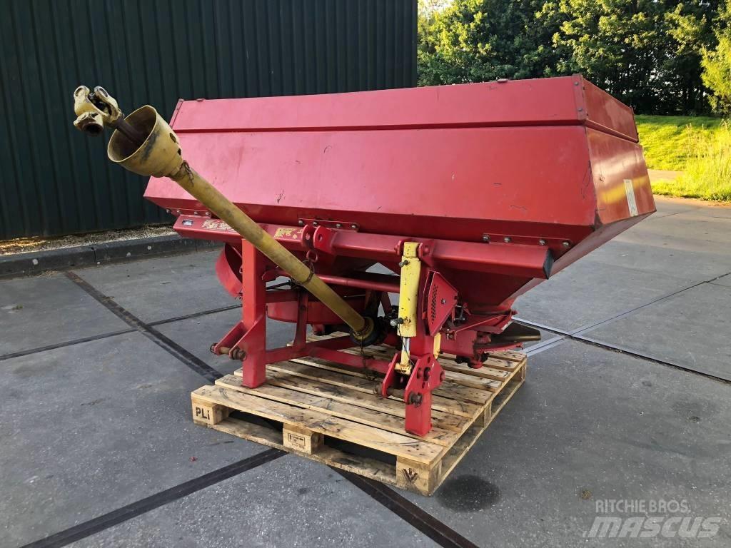 Lely Centerliner 미네랄 살포기