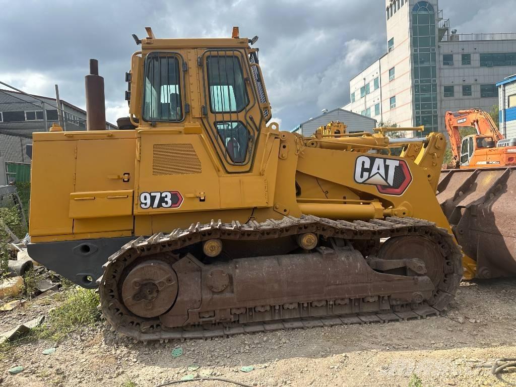 CAT 973 궤도식 로우더