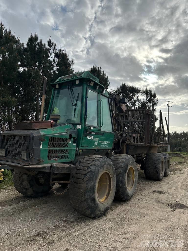 Timberjack 1210 B 원목 포워더
