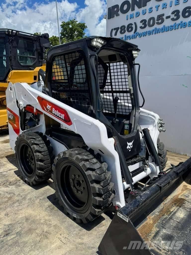 Bobcat S 62  스키드로더