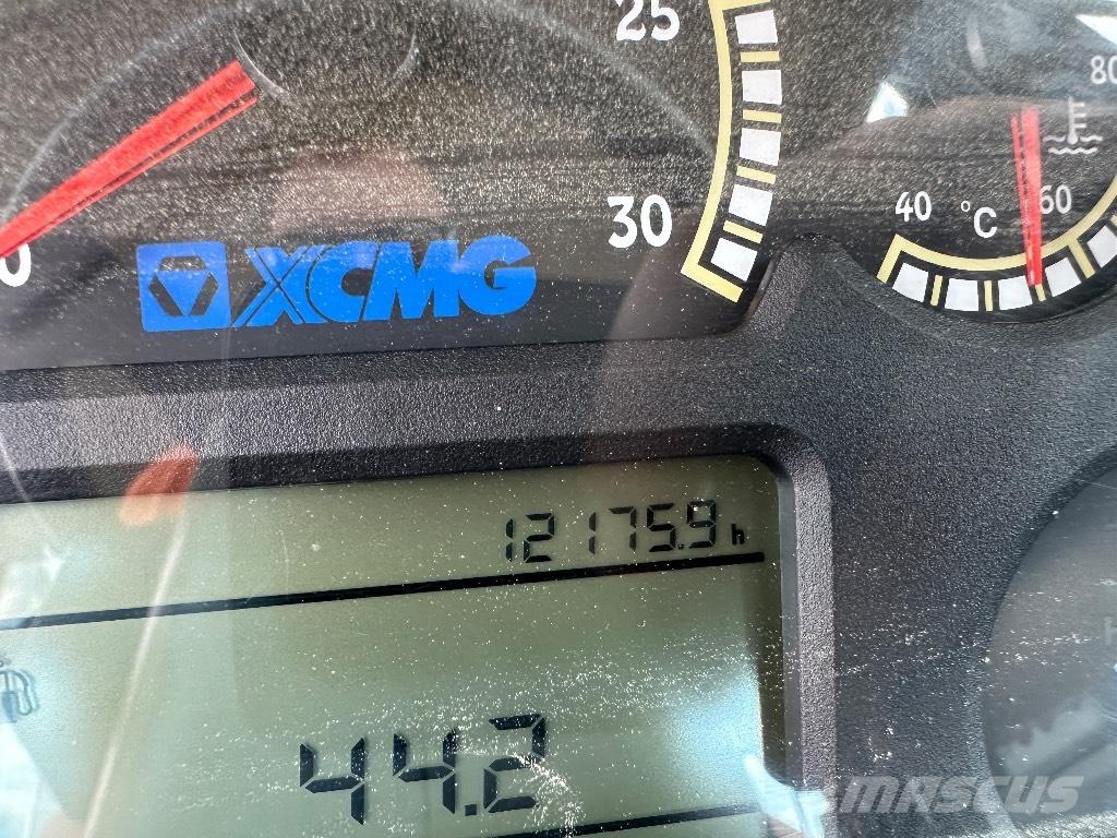 XCMG LW 700 KN  휠로우더