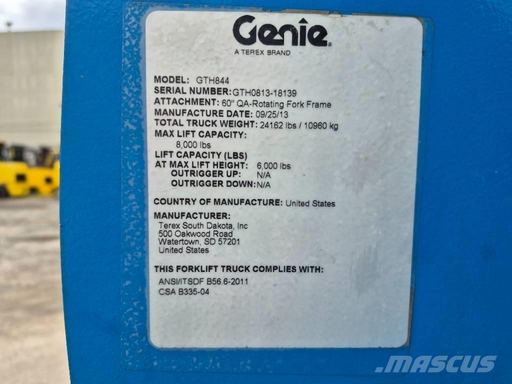 Genie GTH 844 텔러 핸들러