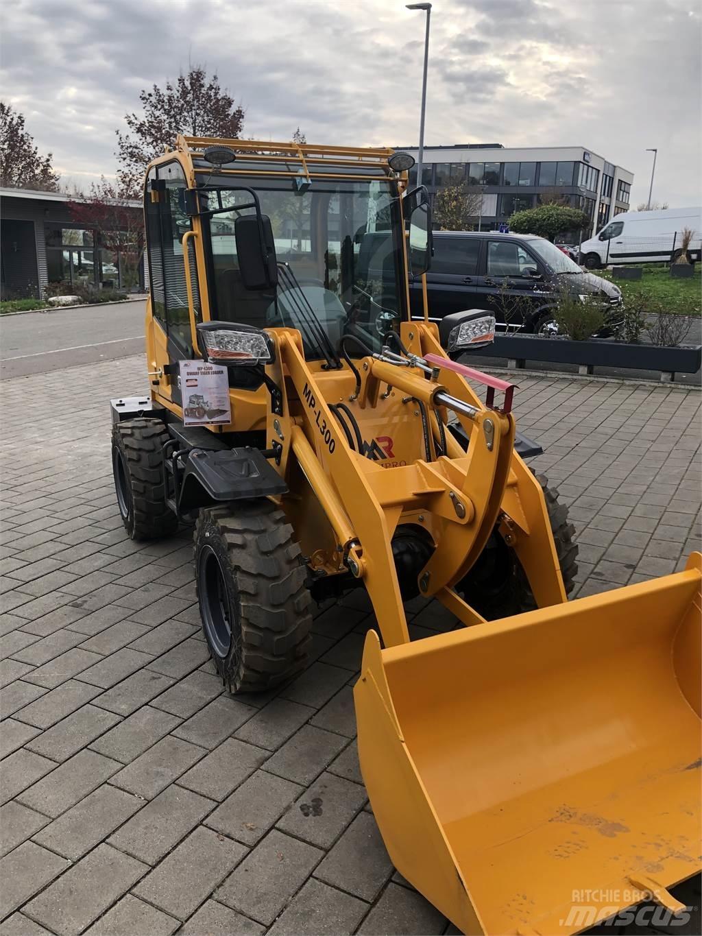  MP-l300 ( Machpro )  휠로우더