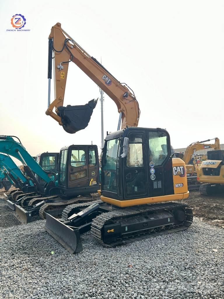 CAT 307 E2 소형 굴삭기 7톤 미만