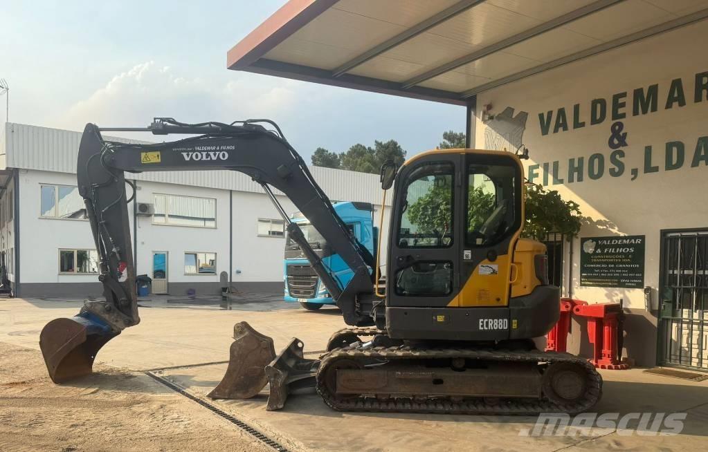 Volvo ECR 88 D 중형굴삭기 7톤-28톤