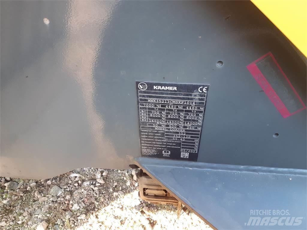 Kramer 8105  휠로우더