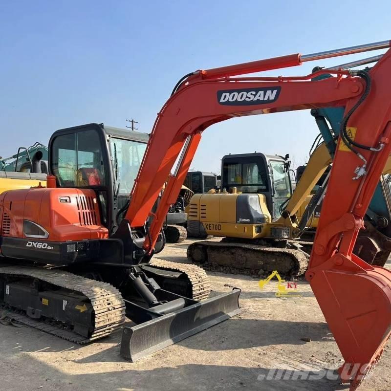 Doosan DX 60-9 C 대형 굴삭기 29톤 이상