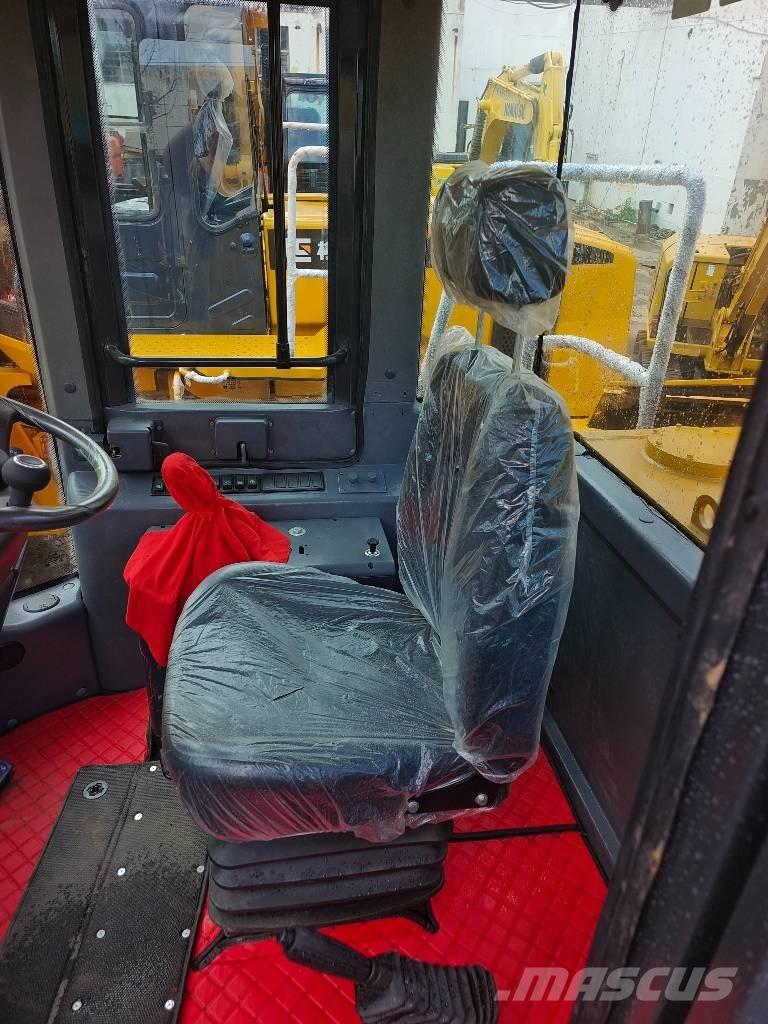 SDLG 956L 대형 굴삭기 29톤 이상