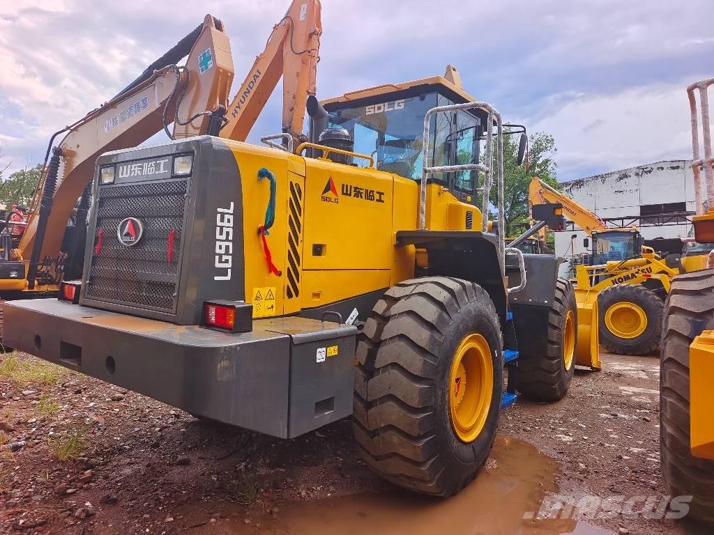 SDLG 956L 대형 굴삭기 29톤 이상