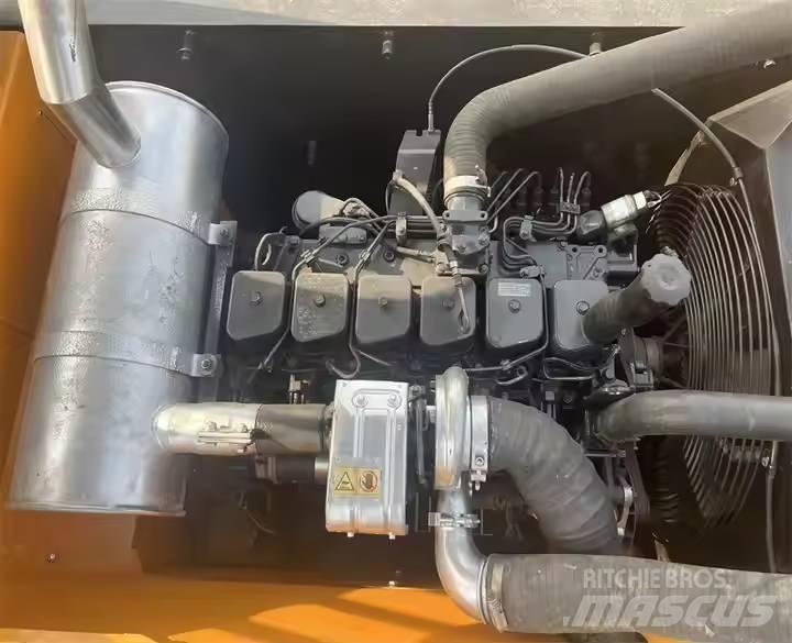 Hyundai R220-9S 대형 굴삭기 29톤 이상