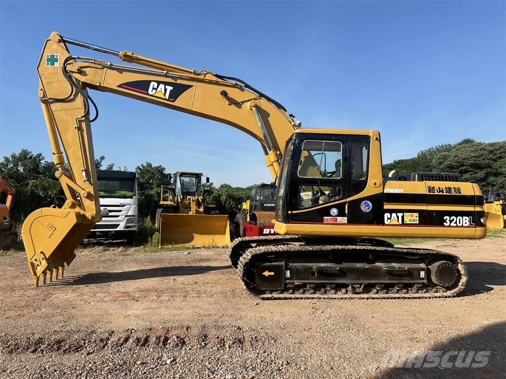 CAT 320 B 대형 굴삭기 29톤 이상