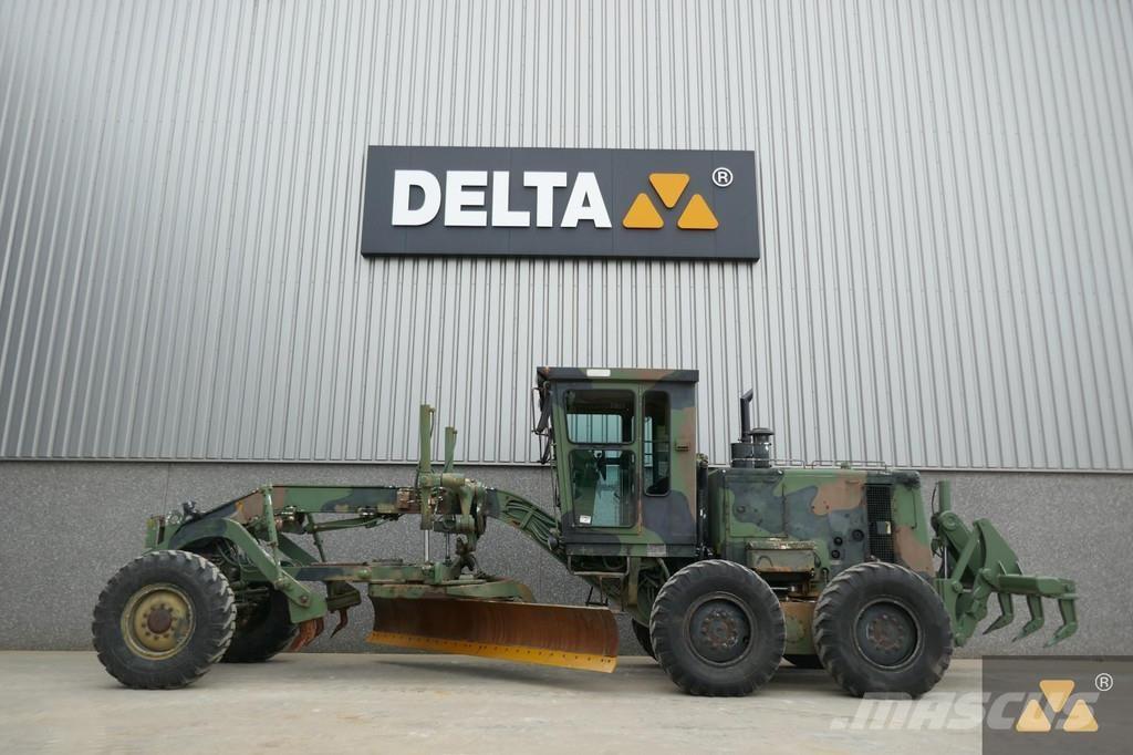 CAT 130G Ex-army 그레이더