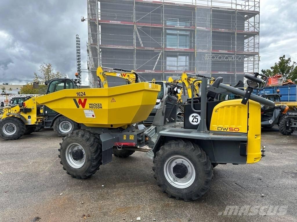 Wacker Neuson DW50 건설현장 덤프트럭