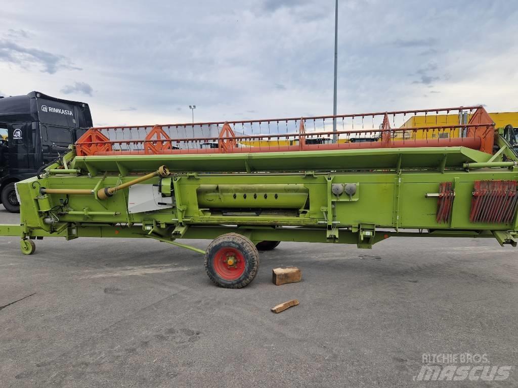 CLAAS Lexion 660 콤바인 수확기