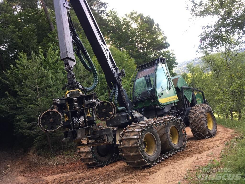 John Deere 1270 D 원목 하베스터