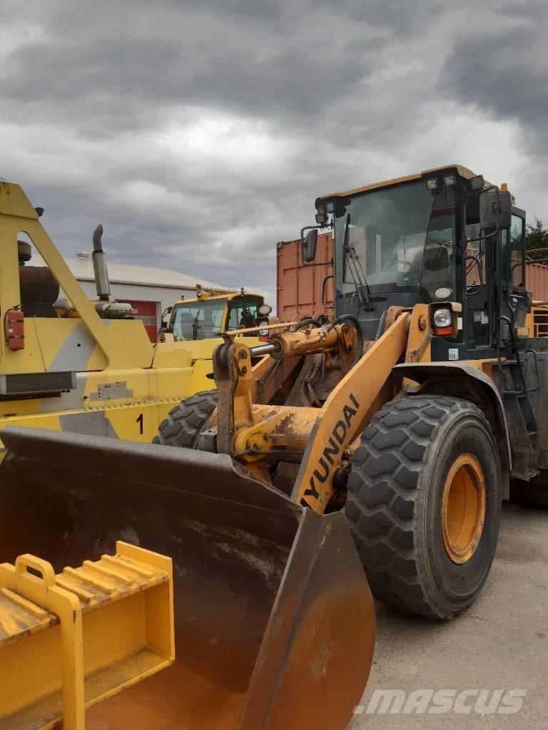 Hyundai HL 757-9 A  휠로우더