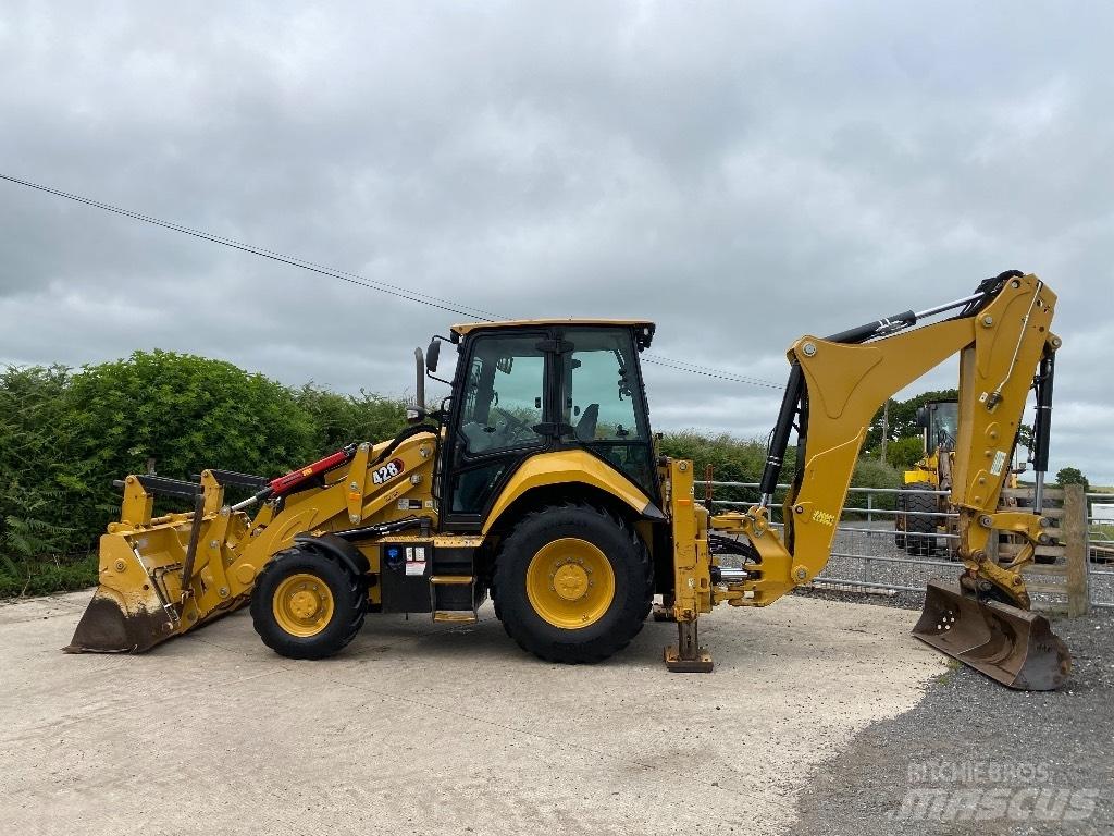 CAT 428 백호로더
