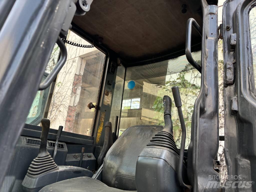 Komatsu PC35MR 소형 굴삭기 7톤 미만