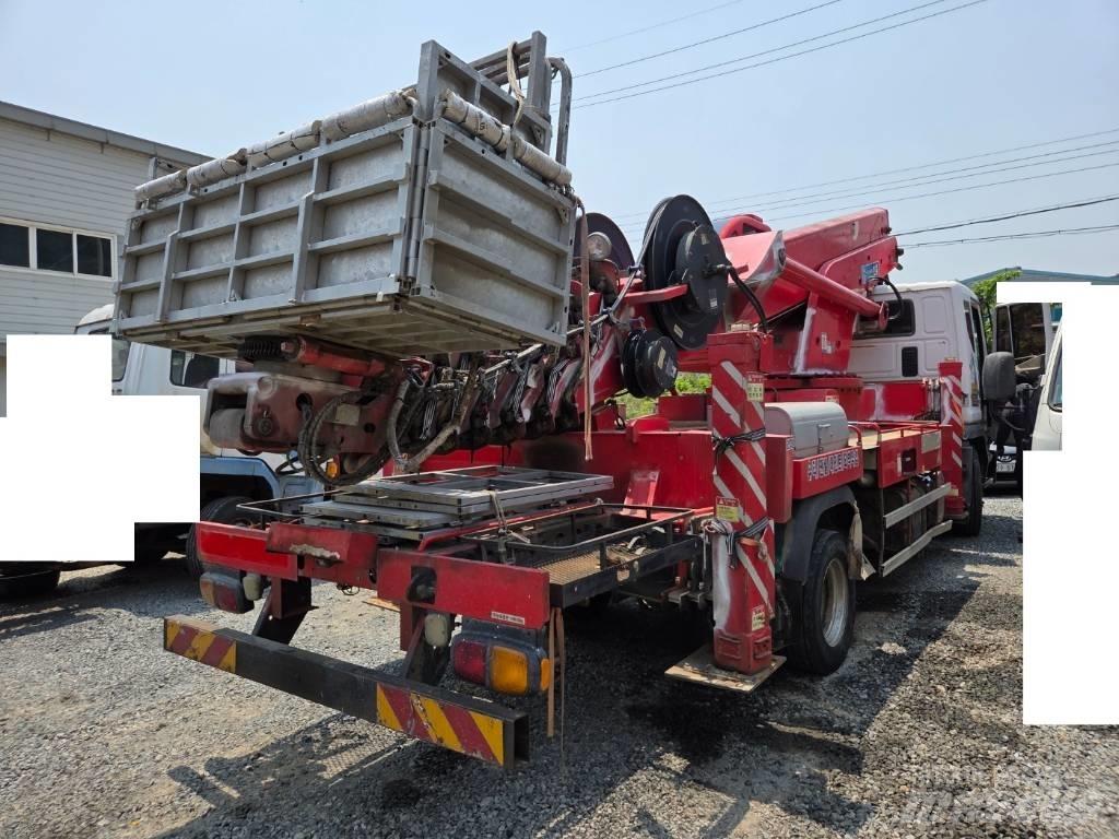 Horyong SKY450 트럭 탑재 고소작업대