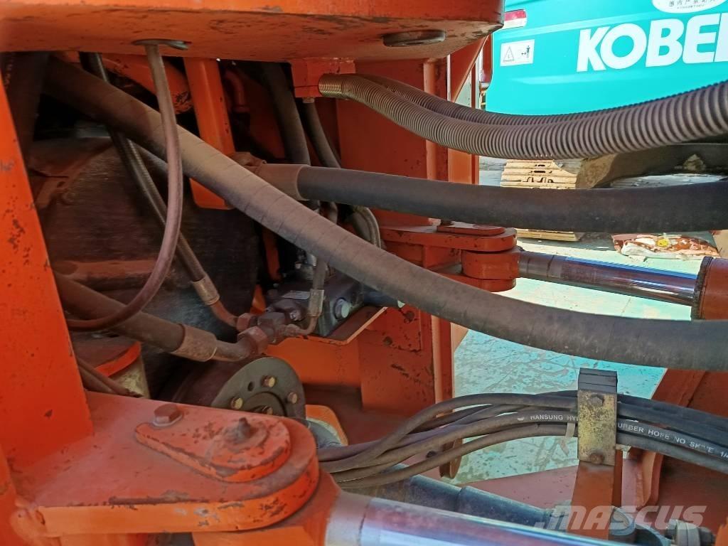Doosan DL 505  휠로우더