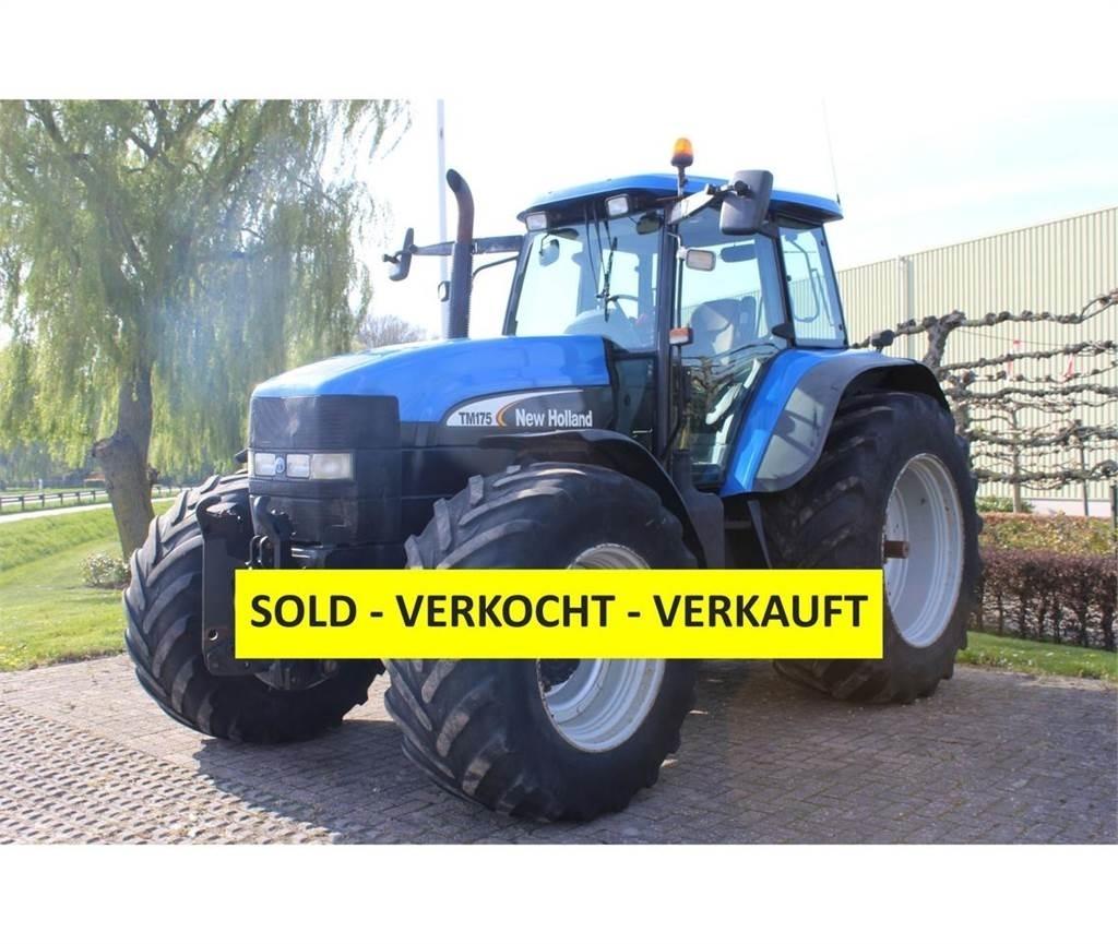New Holland TM175 트랙터