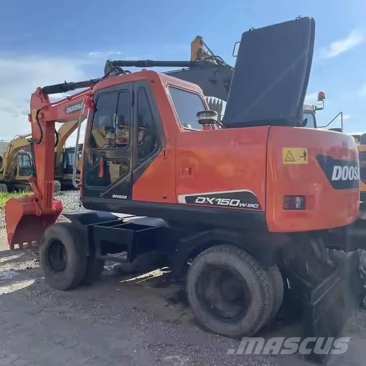 Doosan DX150W-9C  휠 굴삭기