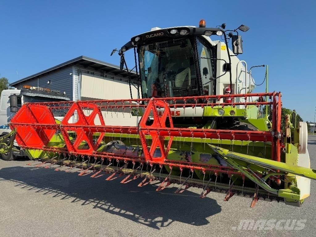 CLAAS Tucano 420 APS 콤바인 수확기